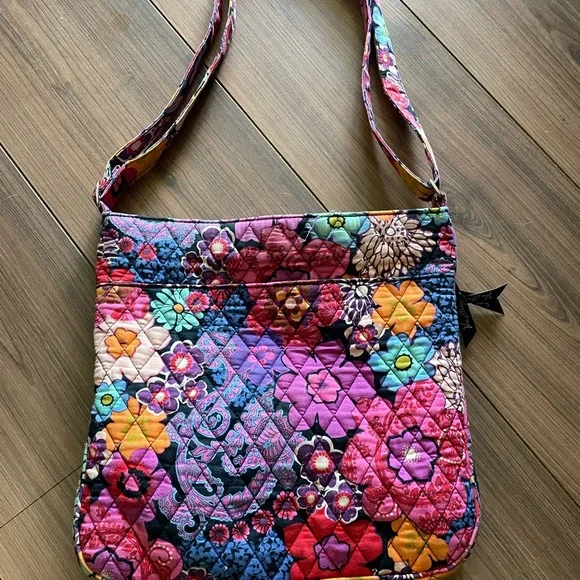 Vera Bradley Handbag Floral Design - Picture 2 of 7